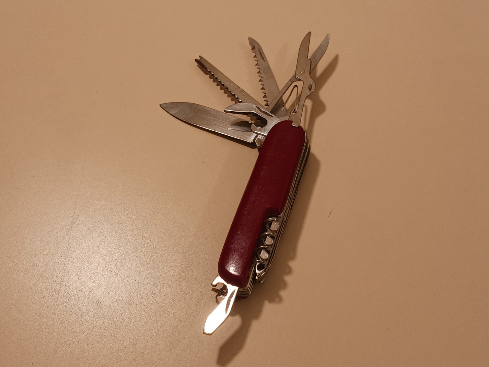 RK Logo Pocket Knife Multi-tool Stainless Steel Red Handle Camping Utility EDC