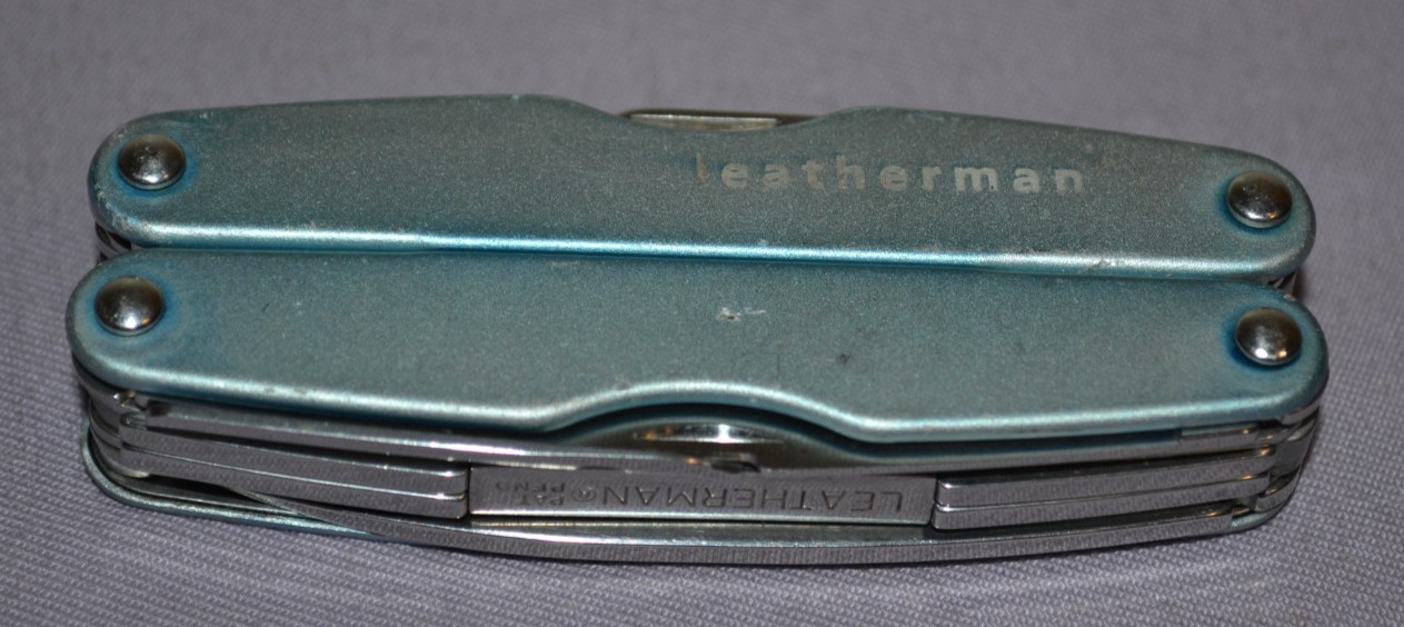 OEM Leatherman Juice CS4 Blue Multi-Tool Knife, Pliers Scissors, Other Tool-Good