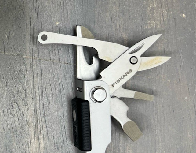 Gerber Multi Tool Leather Sheath Knife Fiskars Scissors Fishing Camping