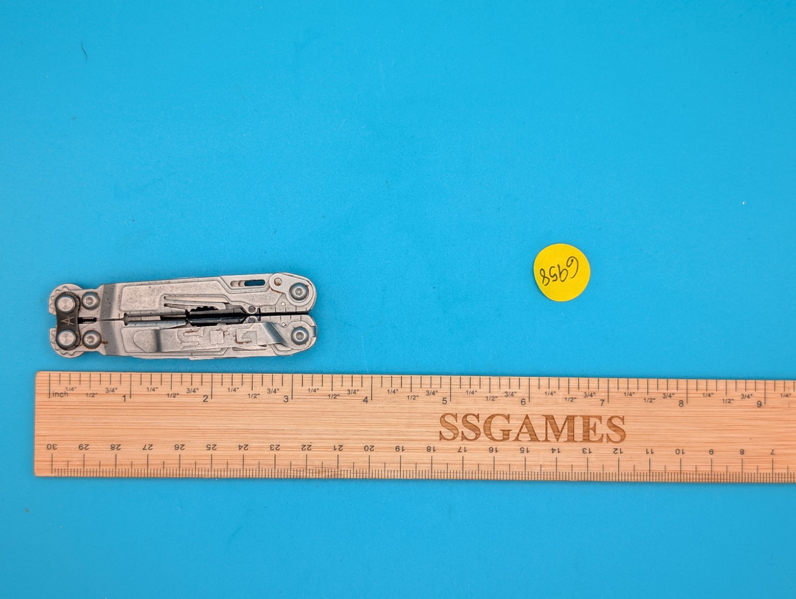 SOG PowerPint Tool Compact Lightweight Silver Multi-Tool!