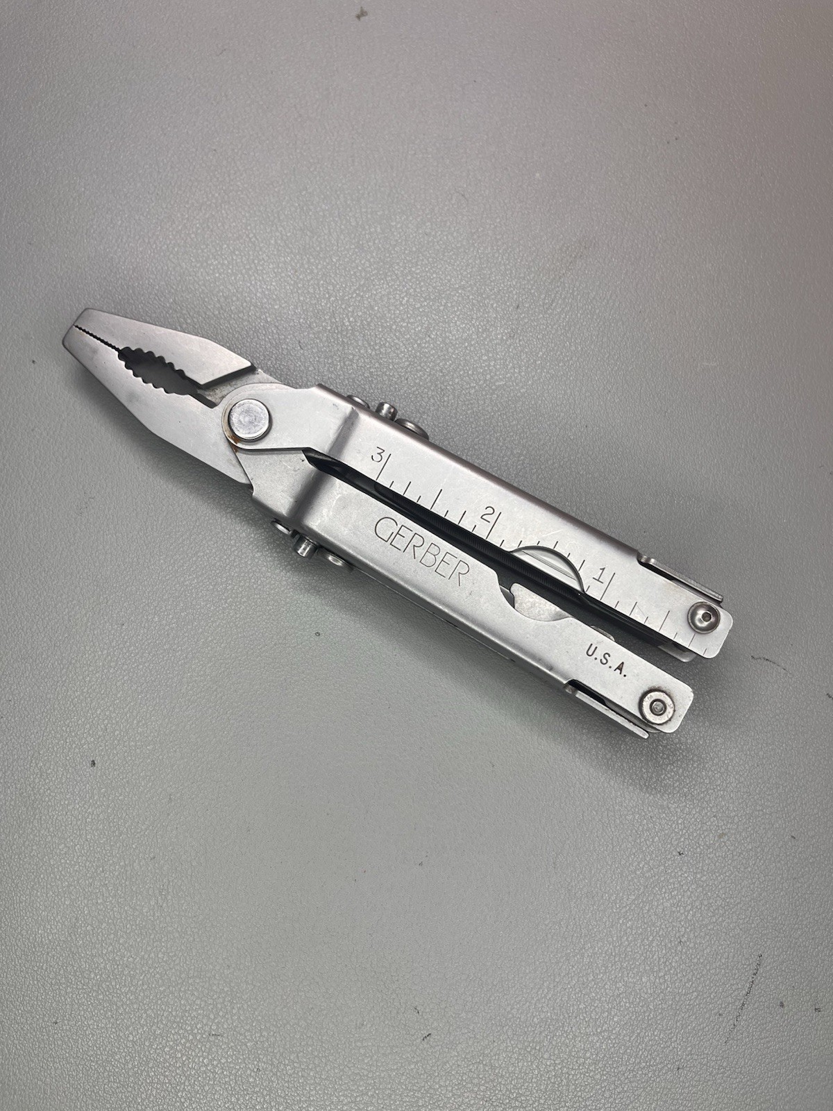 Gerber vintage blunt-nose MP 400 multi-tool, USA