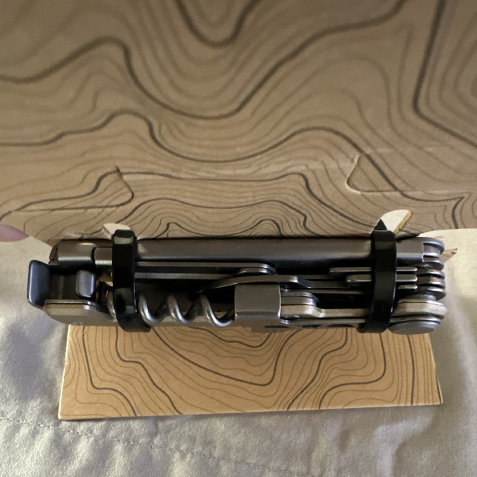 Gerber Armbar Cork Shimmer Gold Multi-Tool Stainless Steel Knife Corkscrew