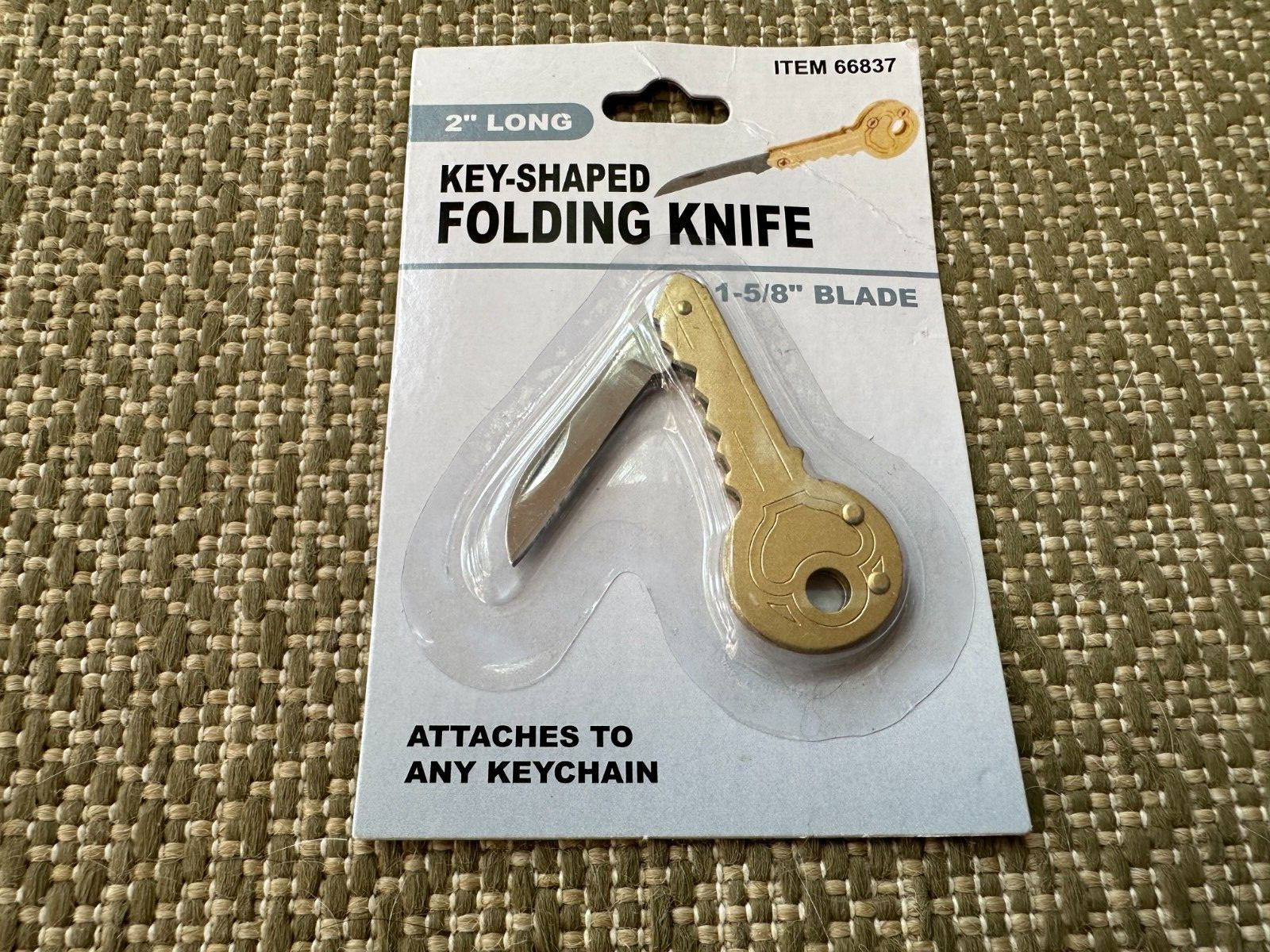 NEW! PORTABLE FOLDING UTILITY KEY SHAPED 2 INCH POCKET KNIFE KEYCHAIN LOT OF 6