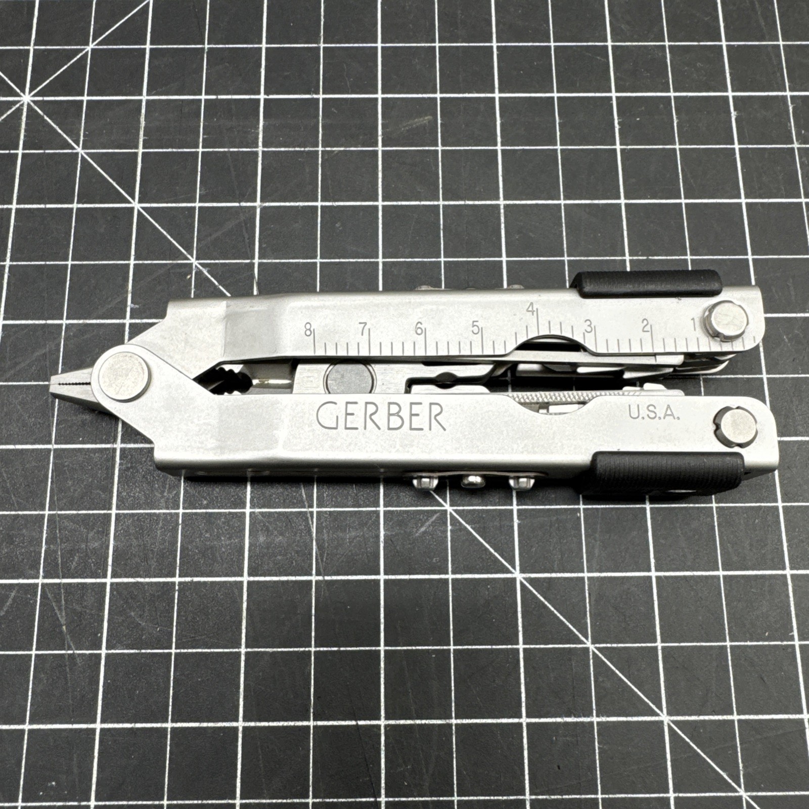 Gerber USA MP 600 Multi-Plier Nice Condition MultiTool Multiplier W/ Sheath A