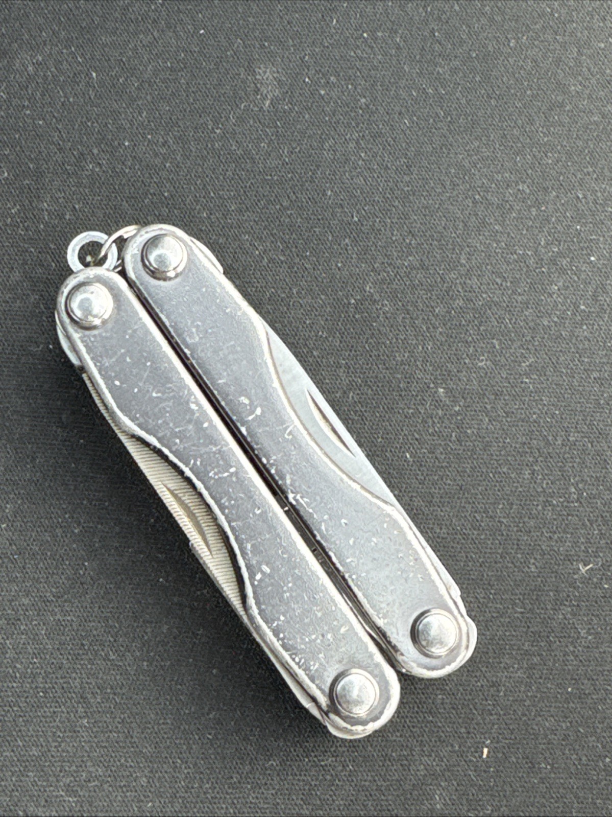 Leatherman Squirt E4 Multi-Tool w/Wire Strippers Gray 3400.2