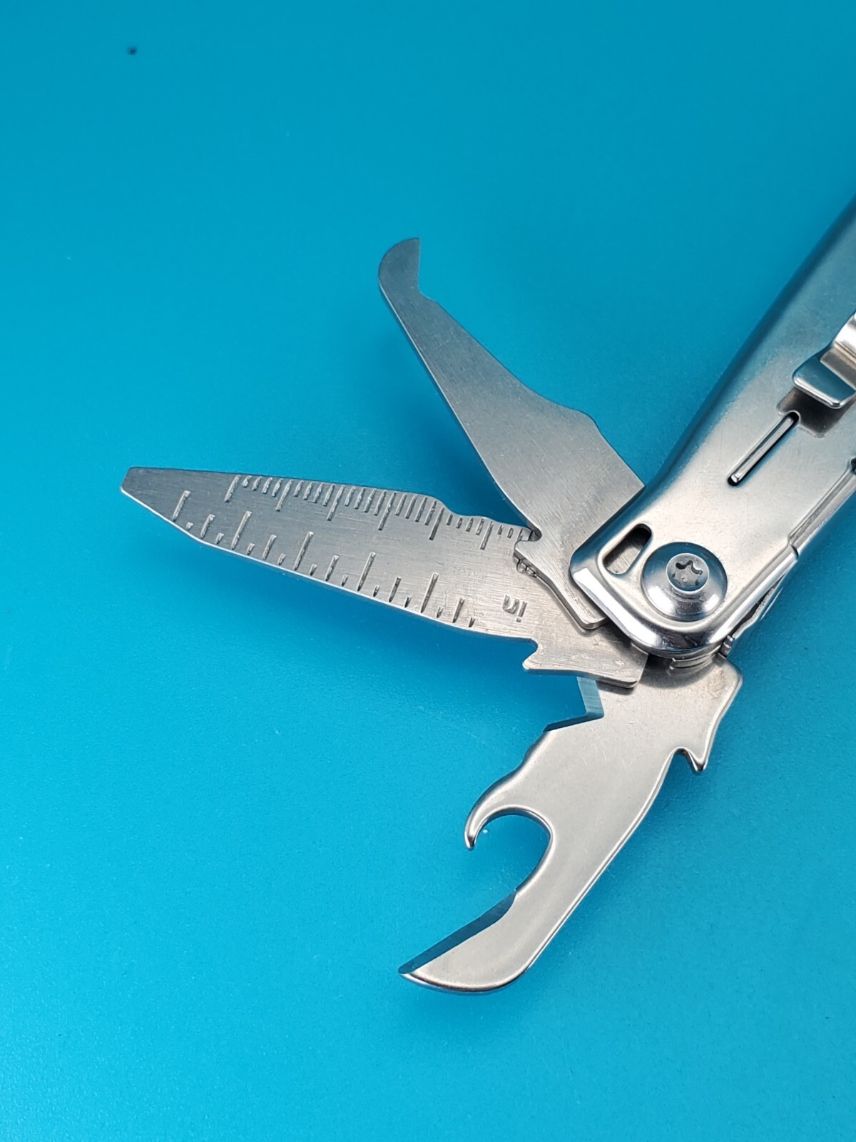 LEATHERMAN WINGMAN MULTI-TOOL! FAST SHIPPING! SUPERIOR ESSEX