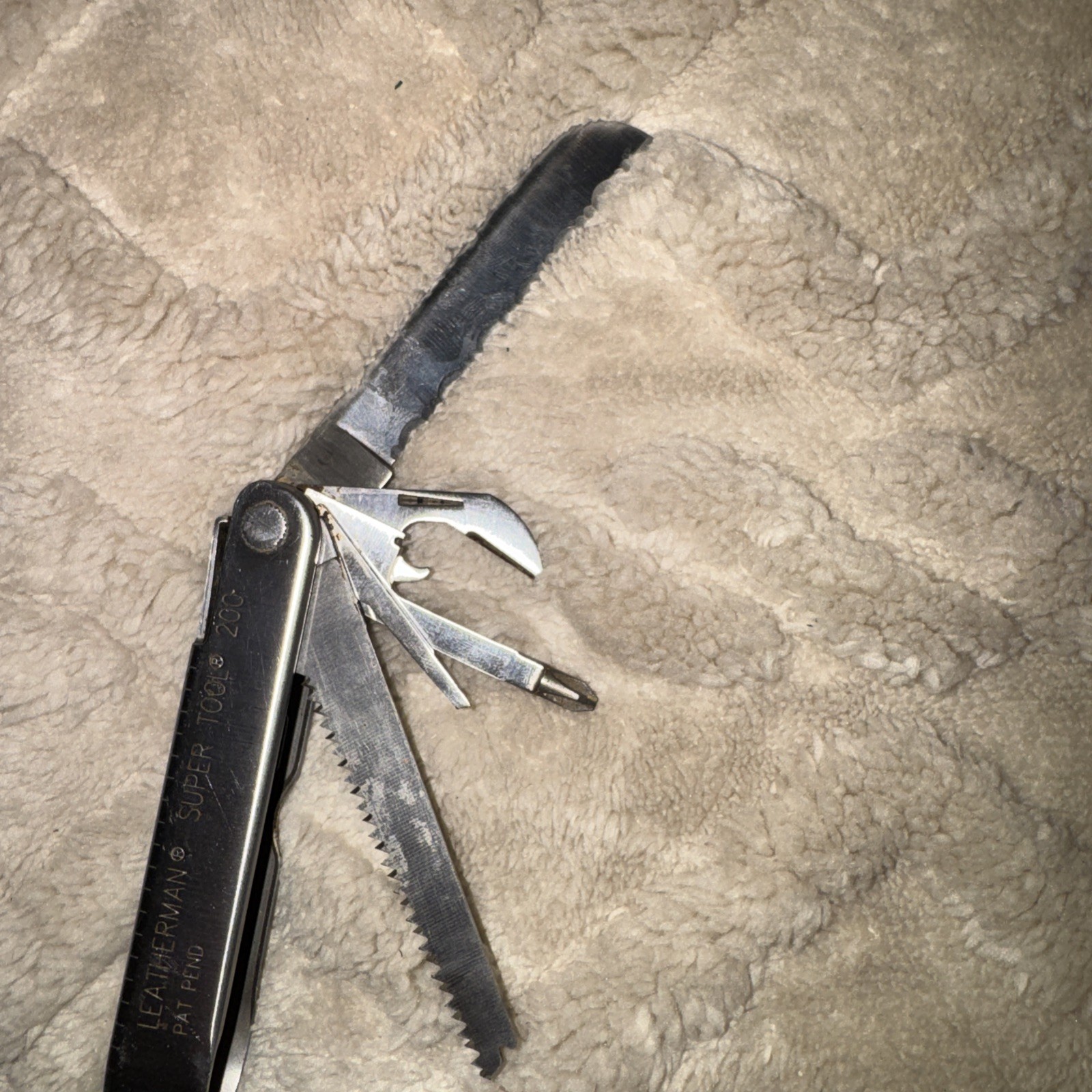 Leatherman Super Tool 200 Multi-Tool Knife w/ Sheath – Pat Pend