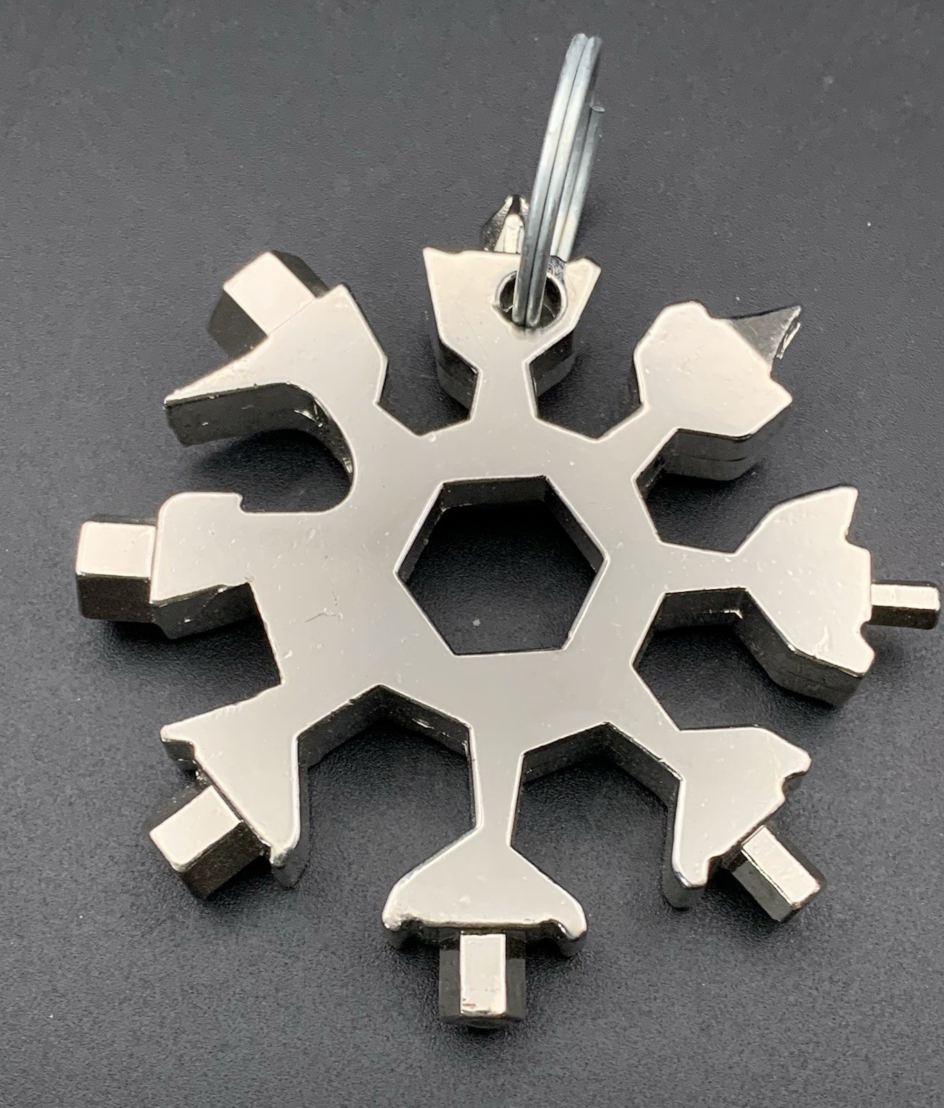18 In 1 Multi Tool Stainless Snowflake Shape Key Chain Screwdriver Silver