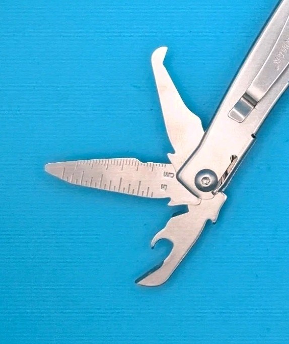 Leatherman Rev 3.8″ Multi-Tool, Stainless!