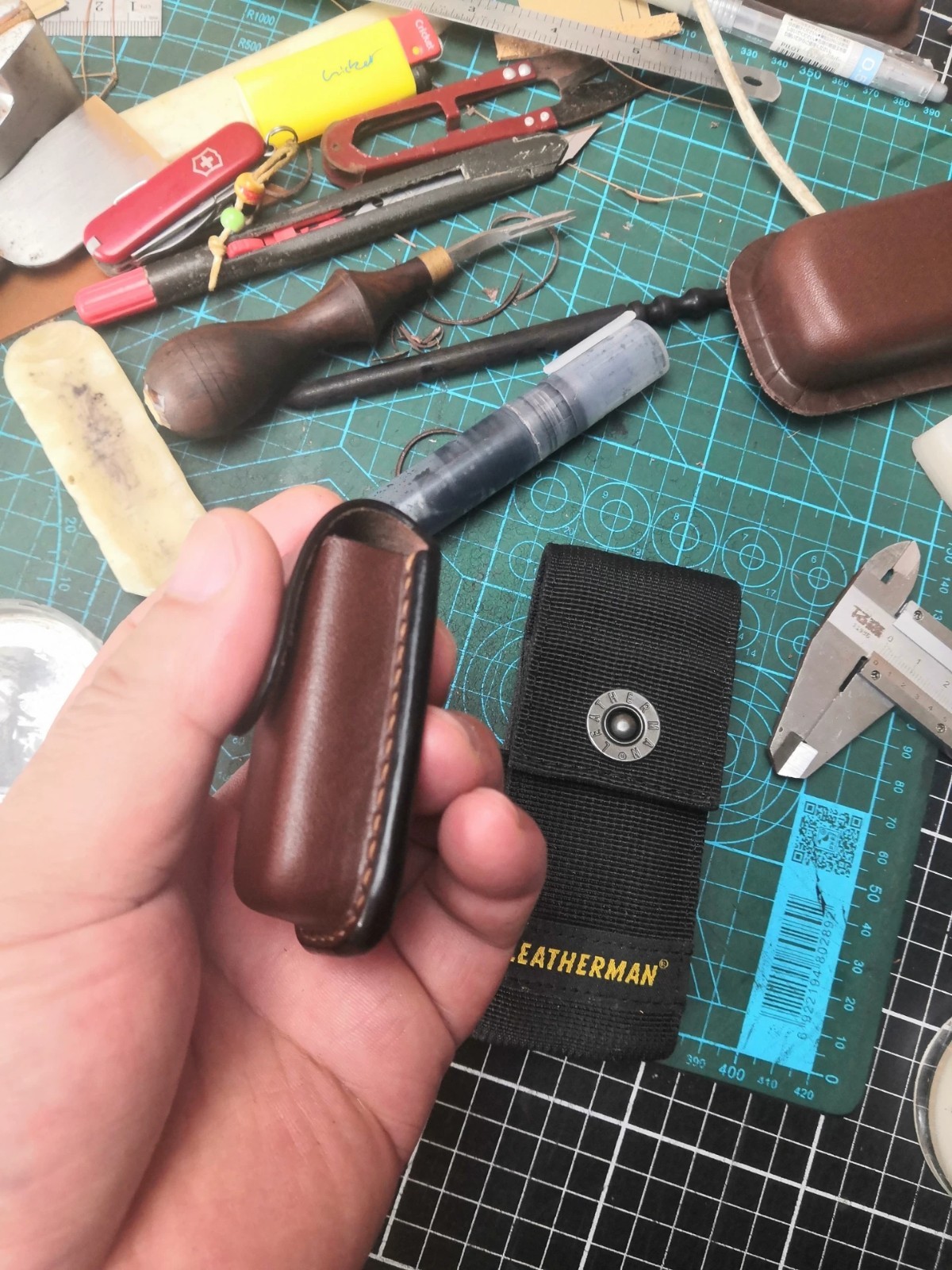 Leather Sheath For Leatherman Squirt PS4-Italian Tuscany Veg-Tanned,Multi-Color