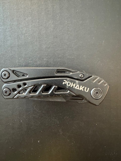 POHAKU BLACK MULTI-TOOL WITH PLIERS, KNIFE, SAW, FILE, SCREWDRIVERS