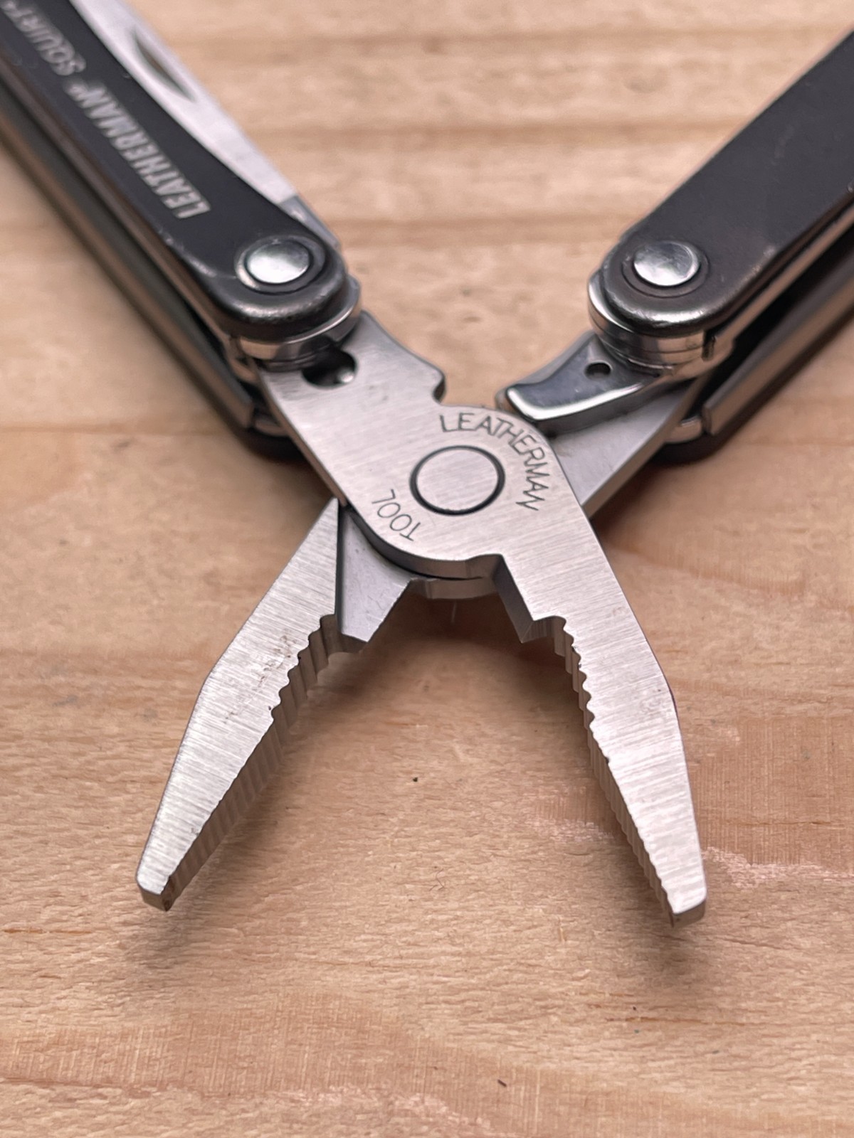 Leatherman Squirt PS4 Black Multi-tool Knife – Broken Scissors Spring – Retired