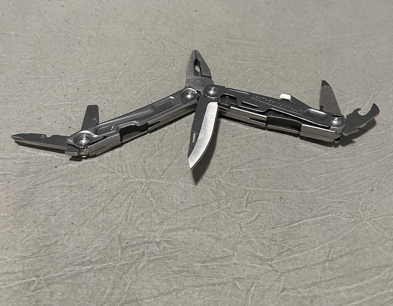 Leatherman 832127 Rev Stainless Steel Multi-tool With Pocket Clip