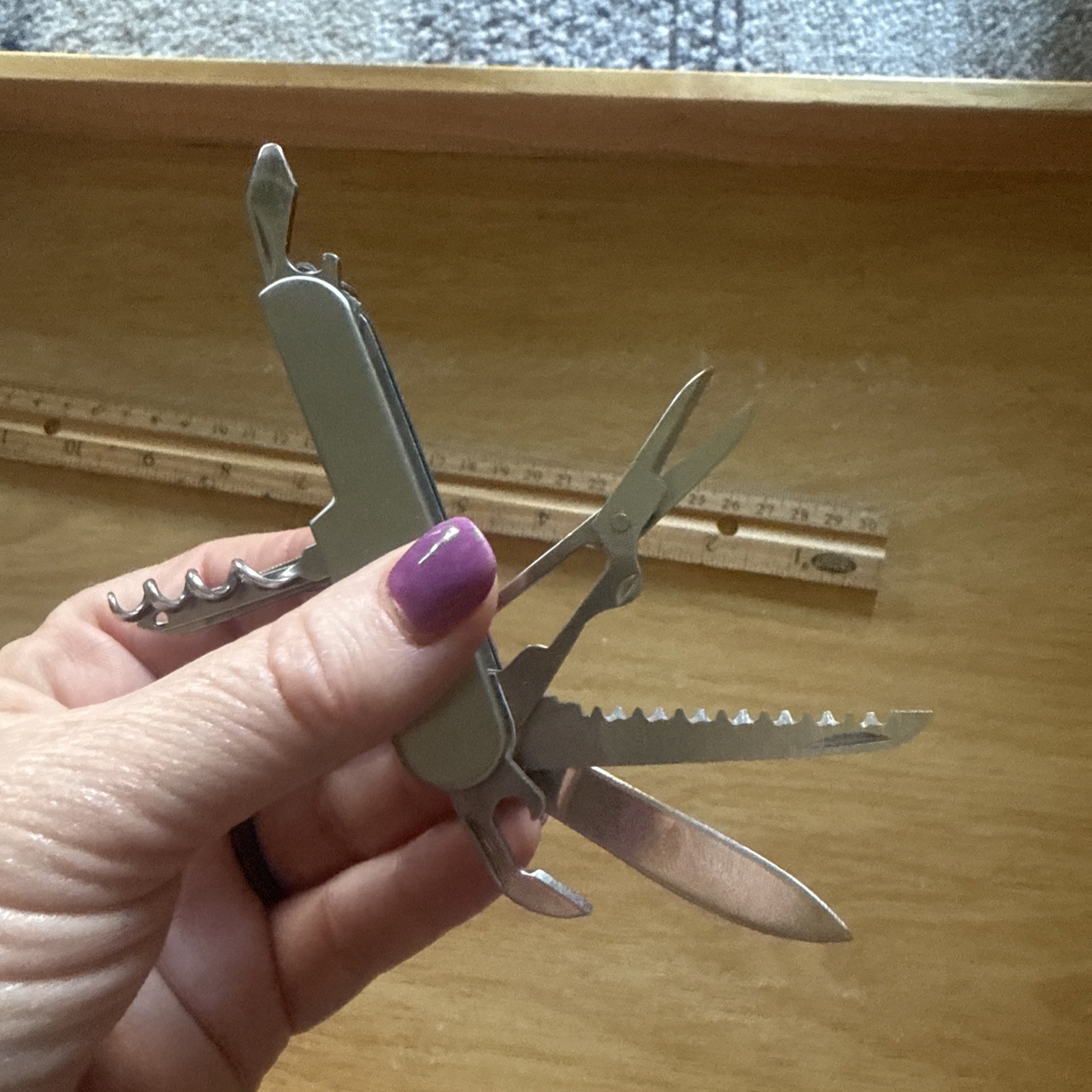 Multi-Purpose, Chrome, Multi-Tool Pocket Knife Saw Corkscrew File & More