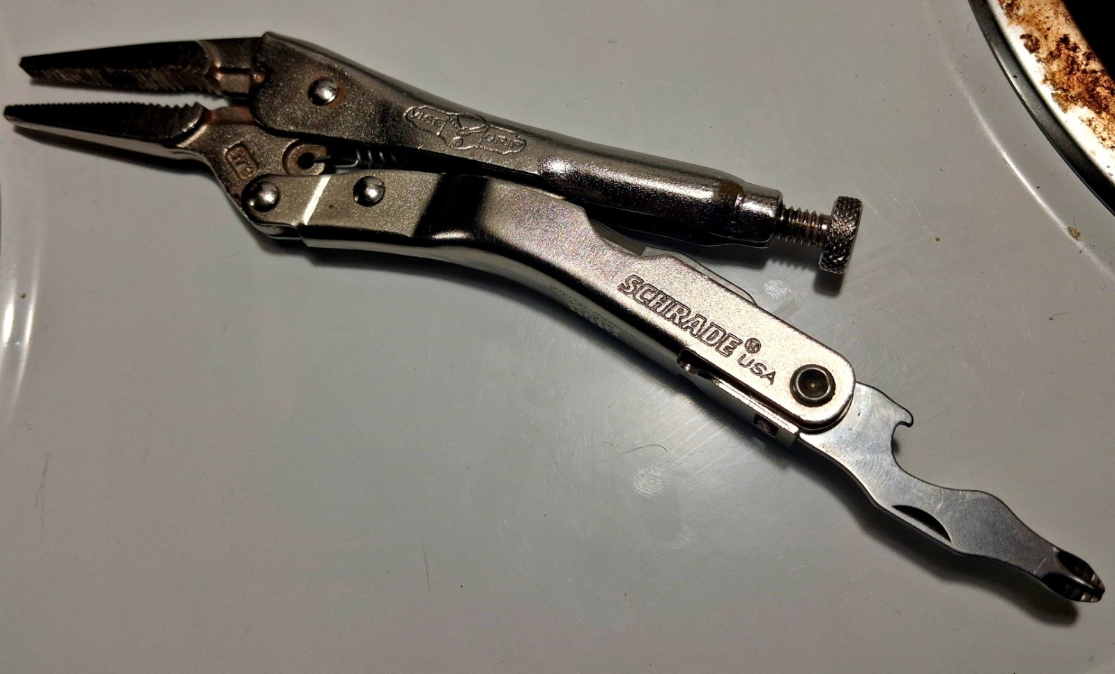 Schrade ST-5B Locking Stainless Steel Multi-Tool Pliers Silver