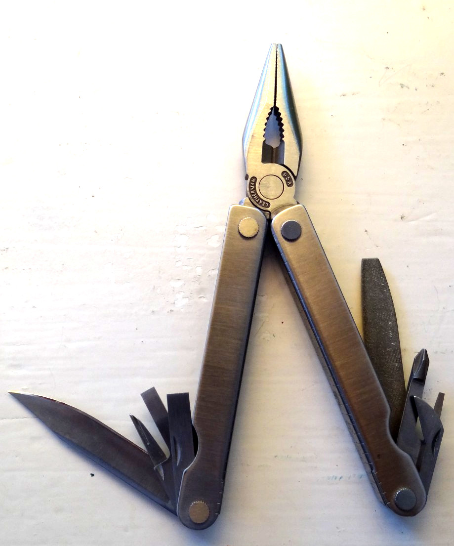Vintage New Old Stock LEATHERMAN Multi Tool 9 function