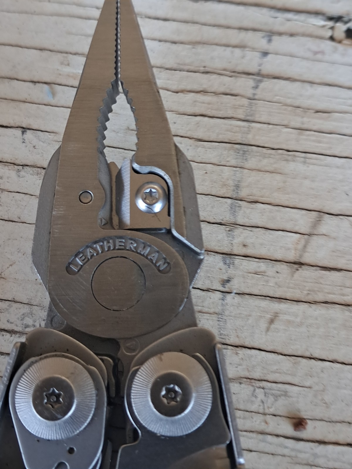Leatherman Surge Multi Tool