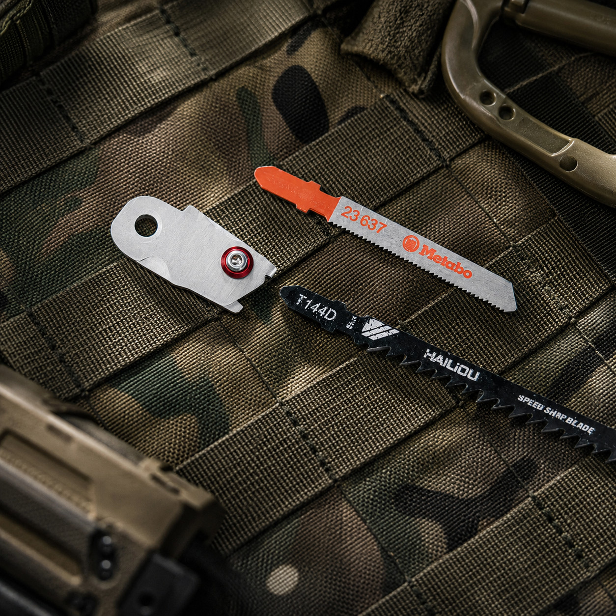 T-Shank Saw Adapter Standard Version Compatible with Leatherman MUT