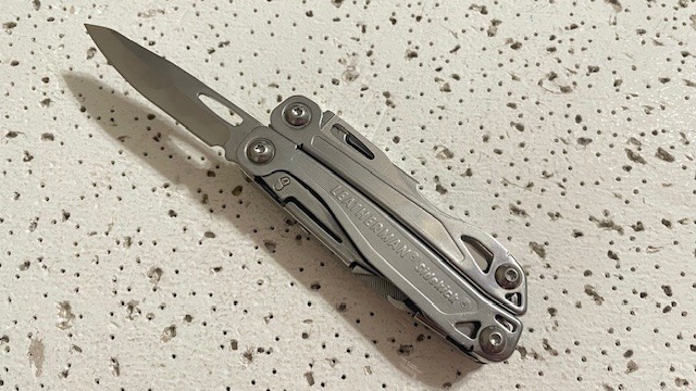 Leatherman Sidekick Stainless Steel Silver Multi Tool Folding Knife, Saw, Pliers