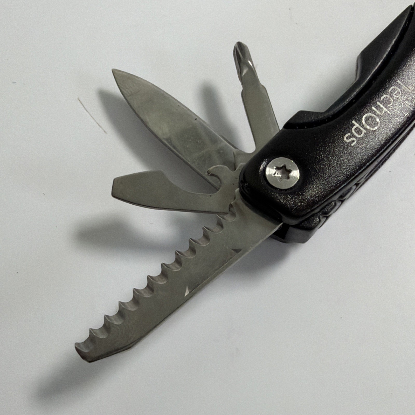Delta Tech Ops Multi Tool 9 Tools Rare Aviation Promotional Flight