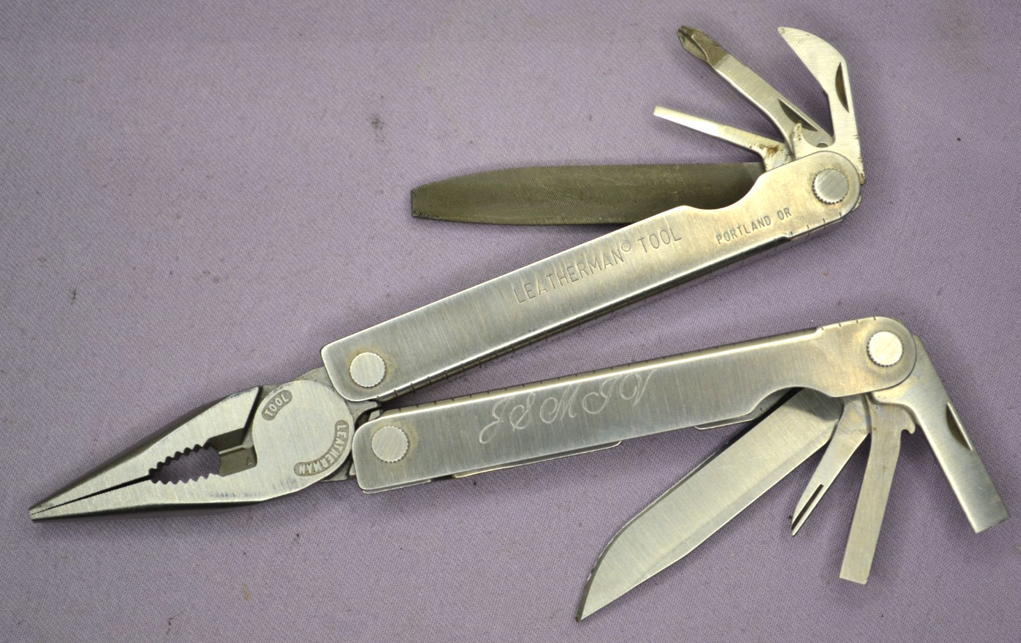 Vintage Leatherman Tool Multi-Tool Pocket Survival Tool Knife USA — Excellent