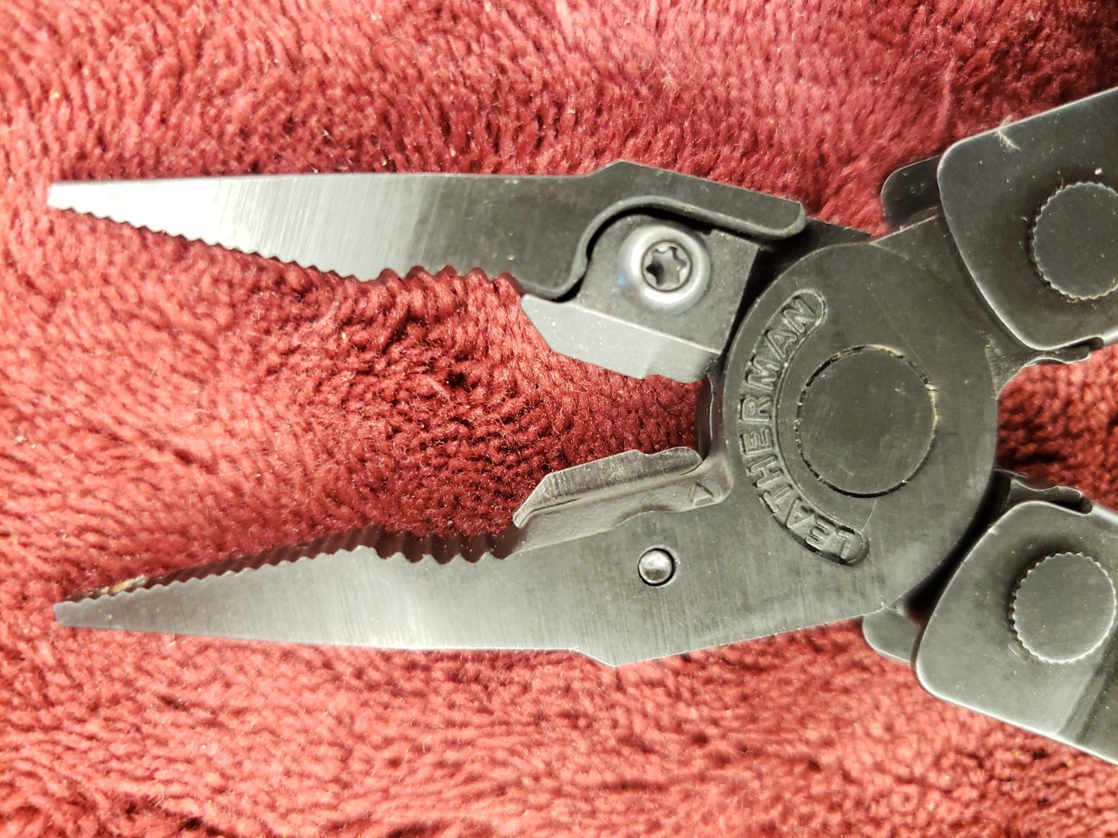 🔪 Leatherman Black Rebar Multi Tool Factory Serviced