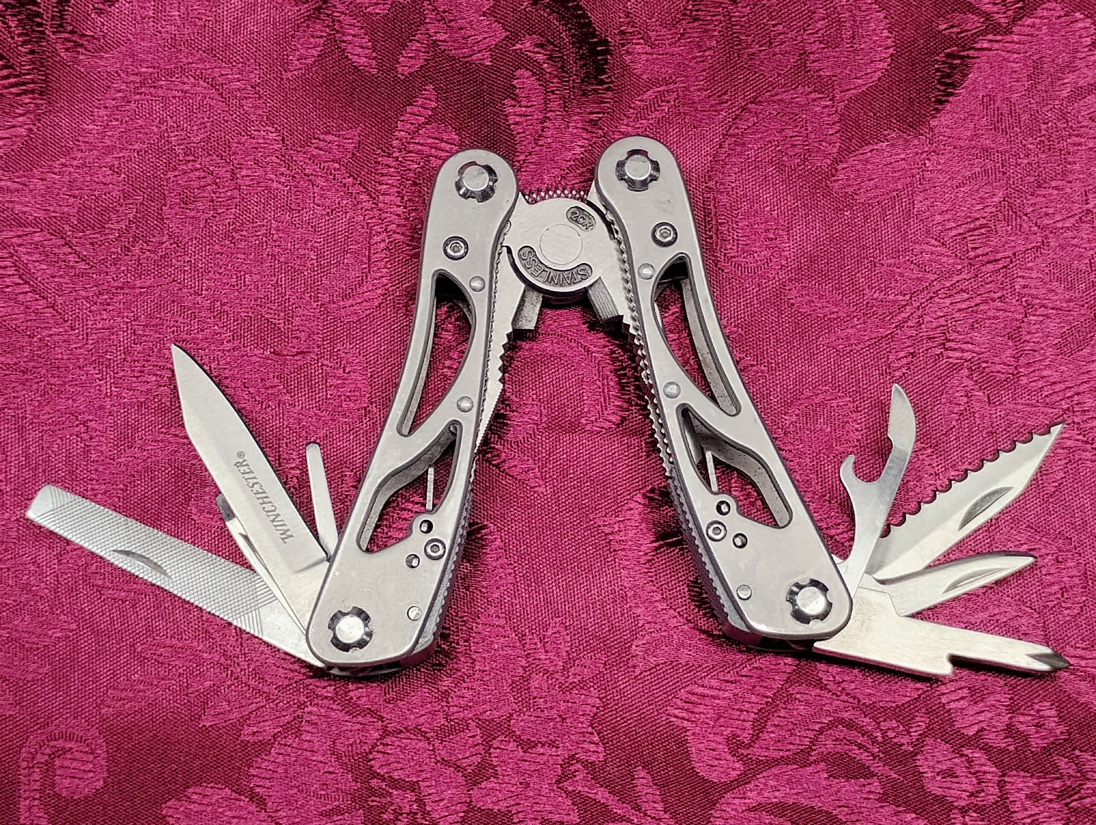 Winchester Multi Tool Mens Pocket Knife Fishing Hunting Shooting Pliers Sheath
