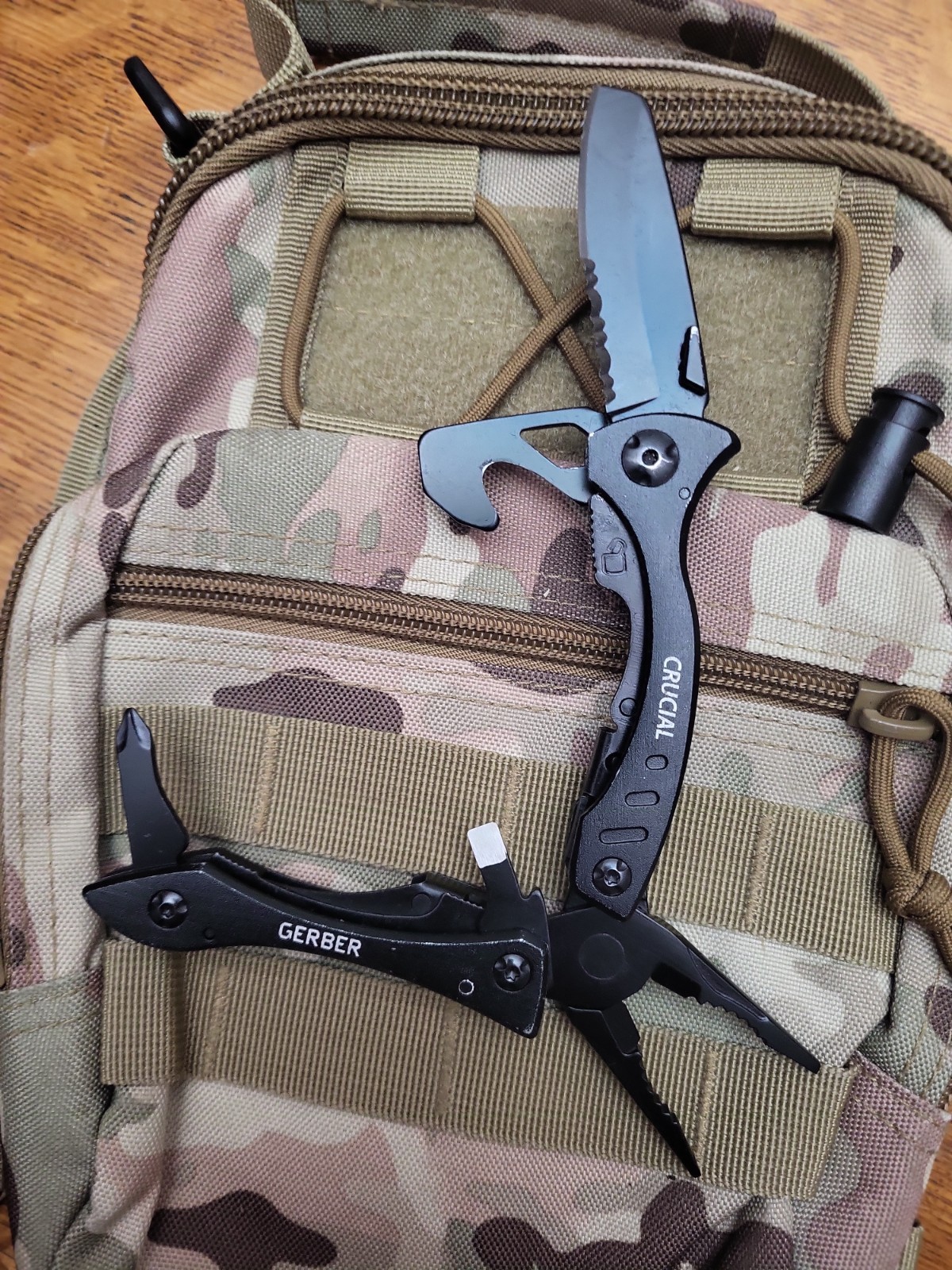 Gerber Multi-Tool Lot Crucial Multiplier & Dime Knife Lot