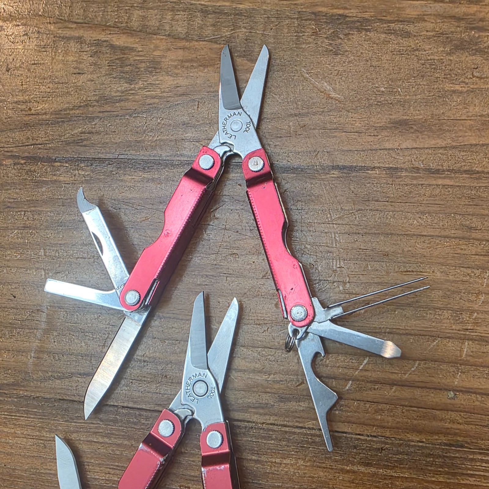 Leatherman Micra Multi Tools – Stainless Steel – USA – Lot Of 2 – RED COLOR