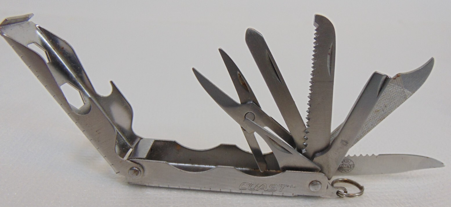 Coast Micro Multi-tool Yokogawa Advertising Fish Tool 9 Tools Silver Keyring