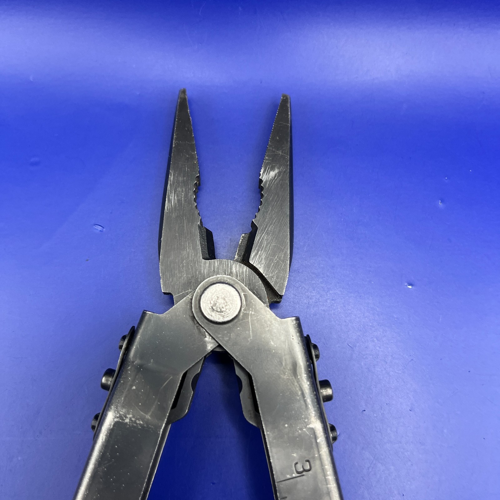Gerber MP600 Black Oxide Multi-Tool Needle Nose Pliers