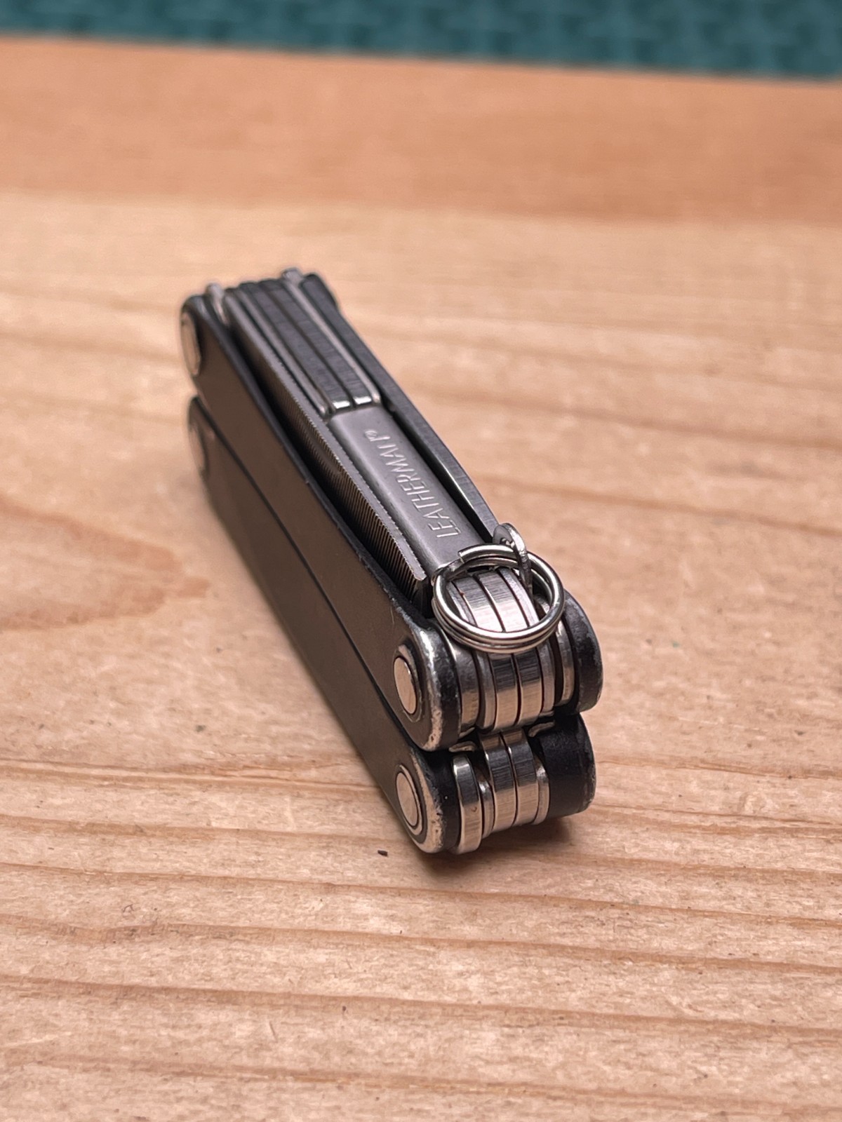 Leatherman Squirt PS4 Black Multi-tool Knife – Broken Scissors Spring – Retired