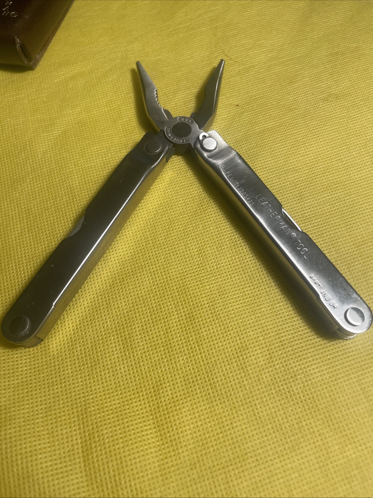 Vintage Genuine Original Leatherman Multitool Brown Leather Sheath Portland OR