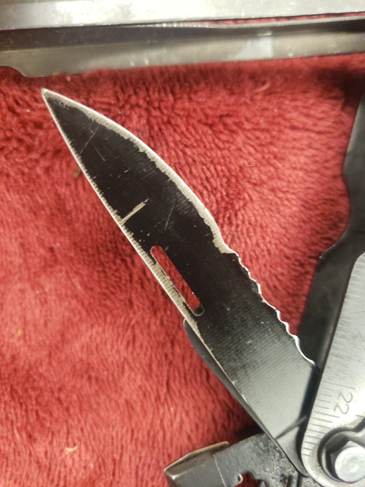 SOG PowerLock Multi tool Stainless