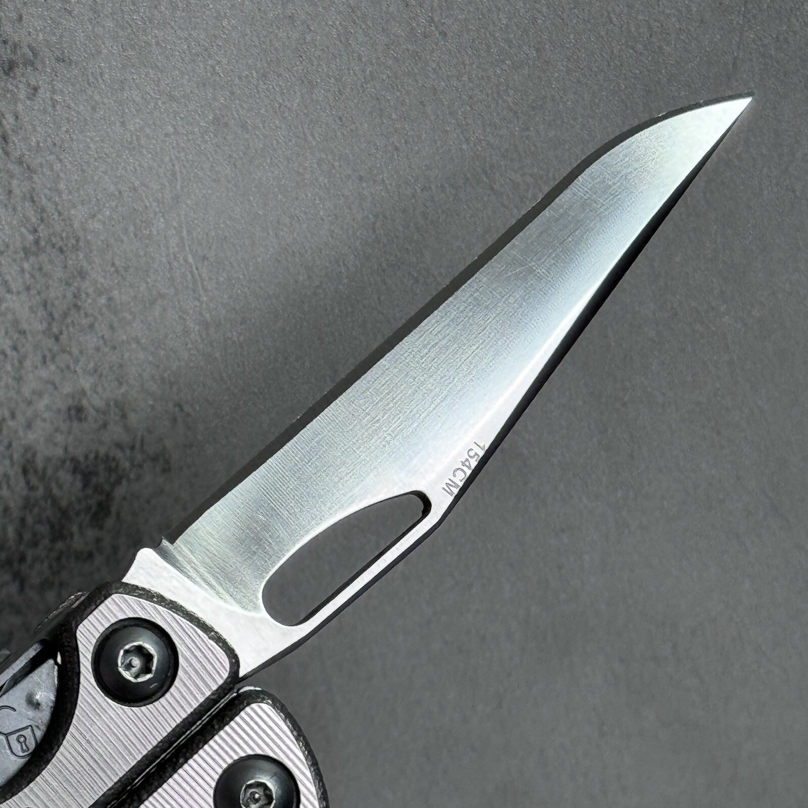 Leatherman Charge Ti Multitool early PAT PEND, early bits
