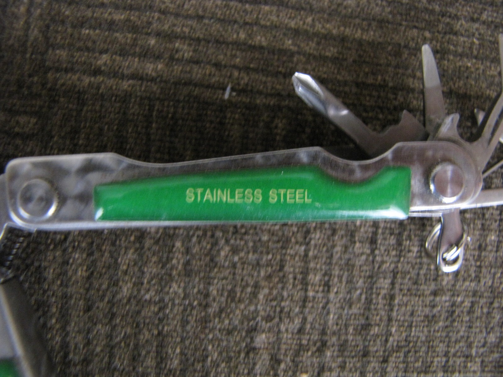 MULTI TOOLS – 1 Helping Hand and 1 STAHL Multi Tools Stainless Steel – Lot of 2