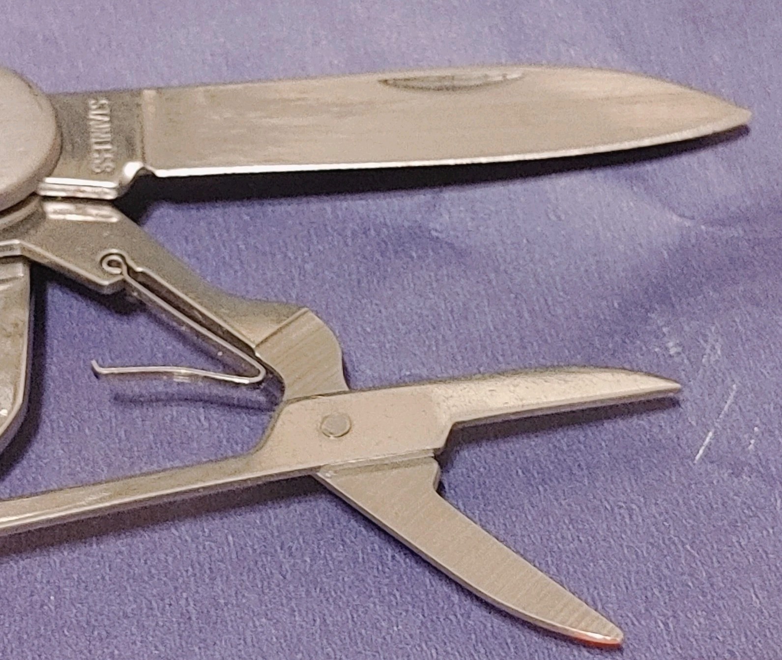 8 Function Stainless Steel Multitool Pocket Knife TX Rangers Women’s Club