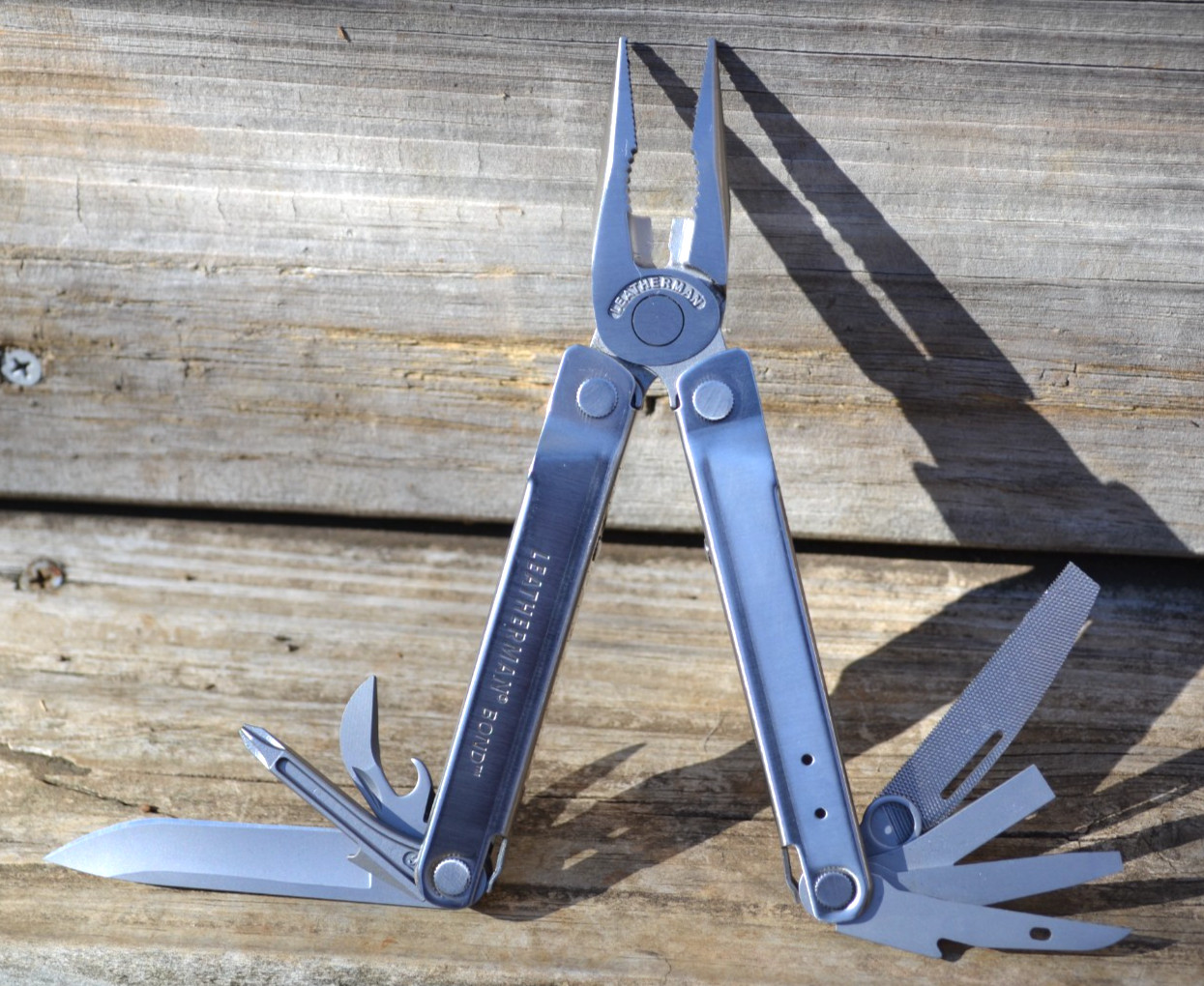 Leatherman Bond Silver Stainless Multi-Tool Knife Pliers & Other Tool–New Other