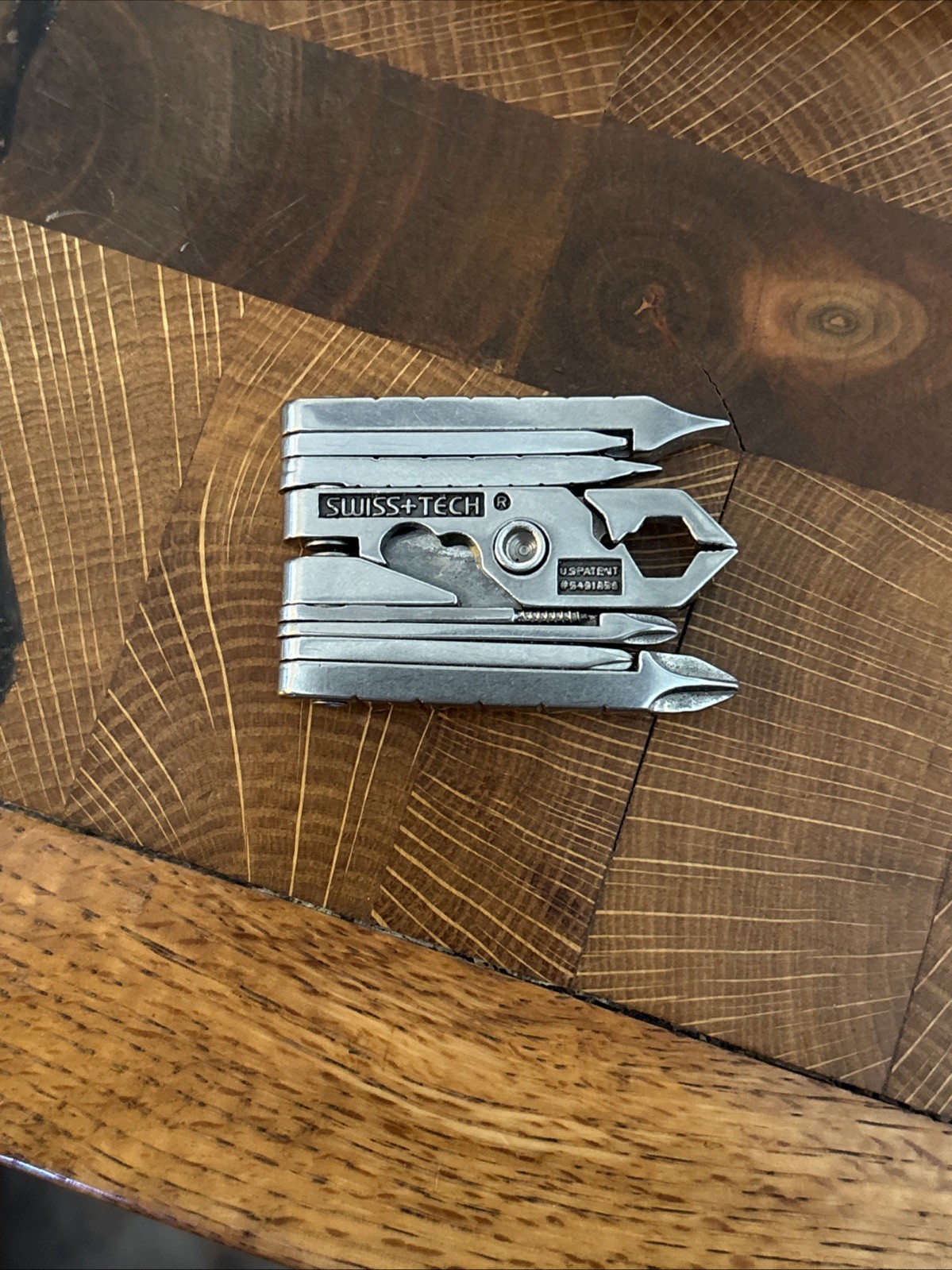Swiss + Tech Key Chain Multi Tool 1.75″ with Manual Stainless Steel -Never Used
