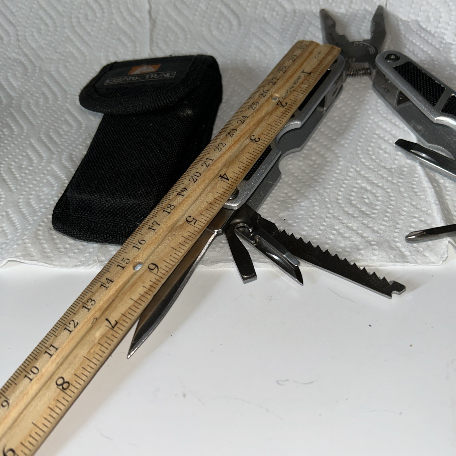 Ozark Trail Large Multi Tool Pliers Black/Silver Handle 2 Knife Blades&more. T I