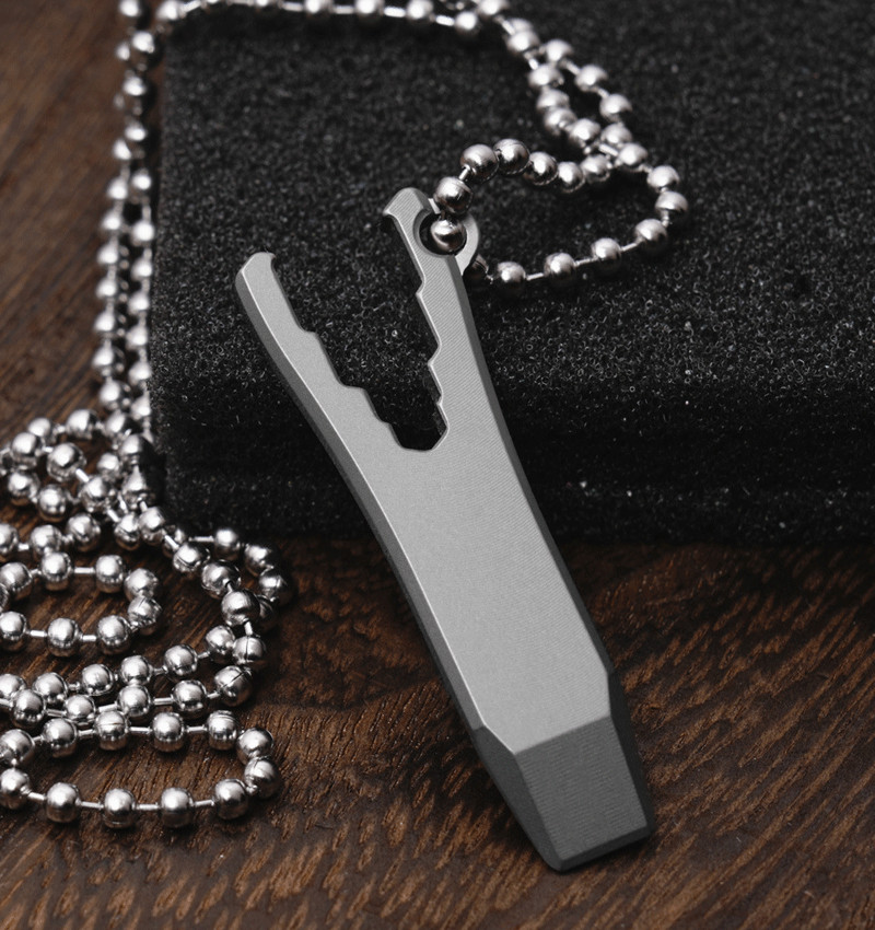 Hot Lsand Keychain Multi Tools Pry Bar EDC Crowbar Bottle Opener Wrench Tool