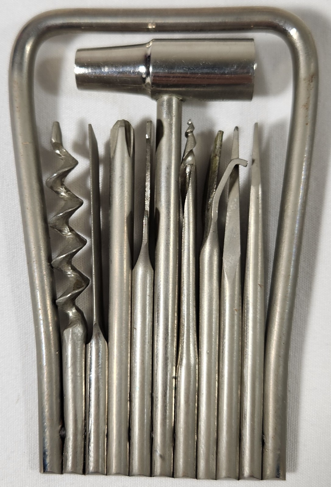 Vintage Byrd 8 Tool Harp Multi Tool Knife with leather case Excellent