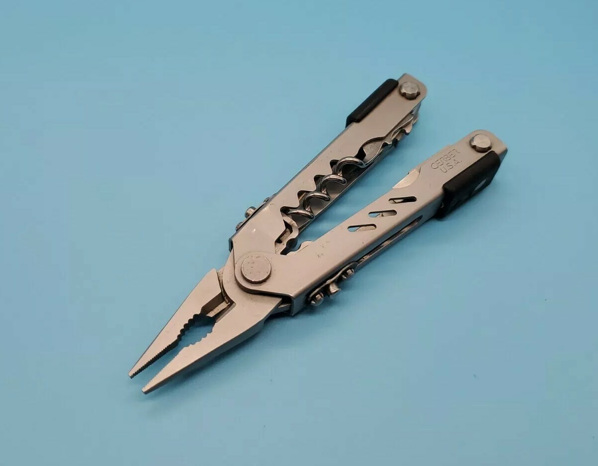 Gerber MP400 Multi-Tool Multi-Plier Compact Sport with Cork Screw Knife – RARE