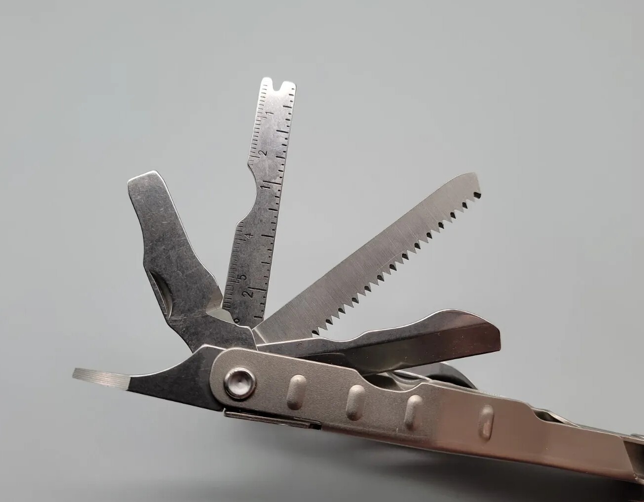 Schrade Tough Tool ST1 Multi-tool w/ SHEATH USA Version * Engraved