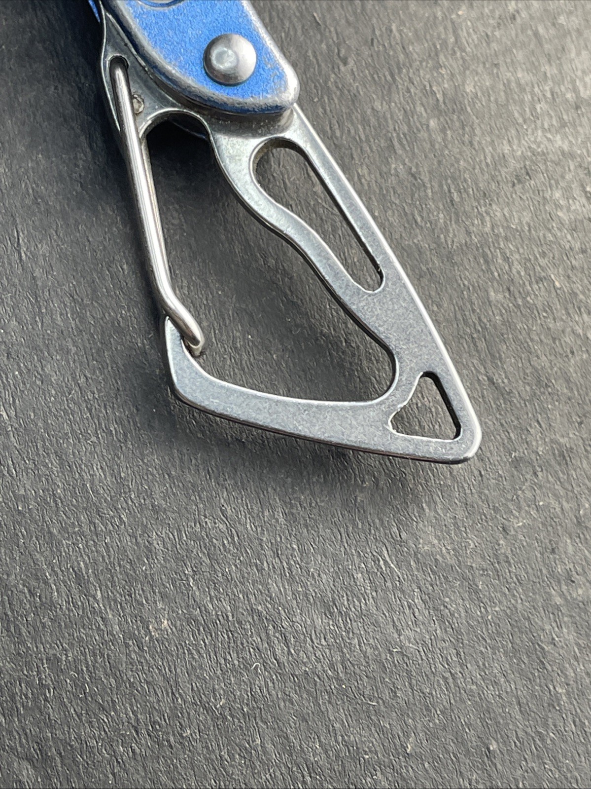 Urban Gear Mini Multitool – Versatile Pocket Tool