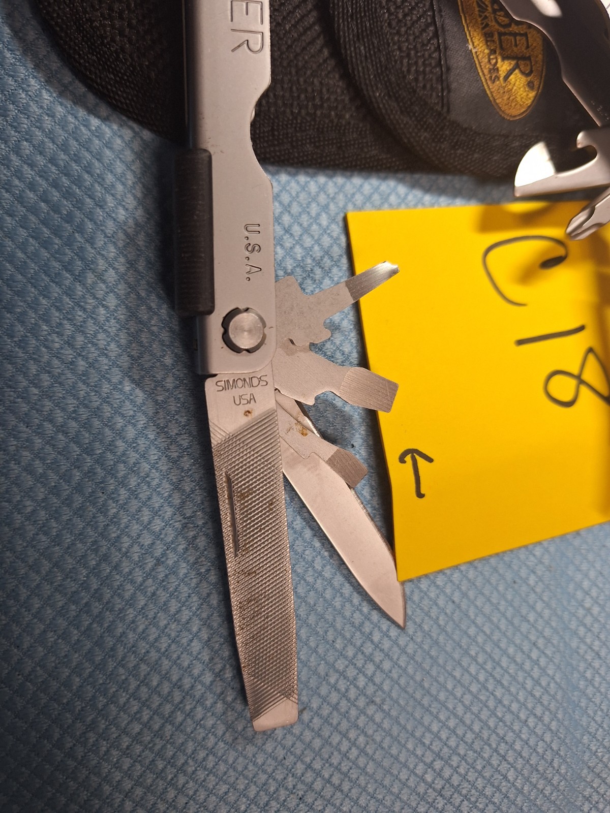 1 GERBER Multi Tool SAW Camping Fishing Lot C18