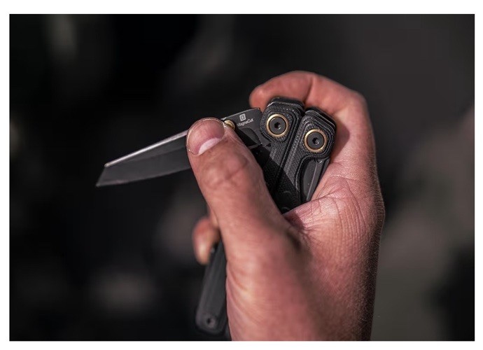 NEW LEATHERMAN Wave Alpha 16-in-1 Multi-Tool W/ MagnaCut Blade Obsidian Black