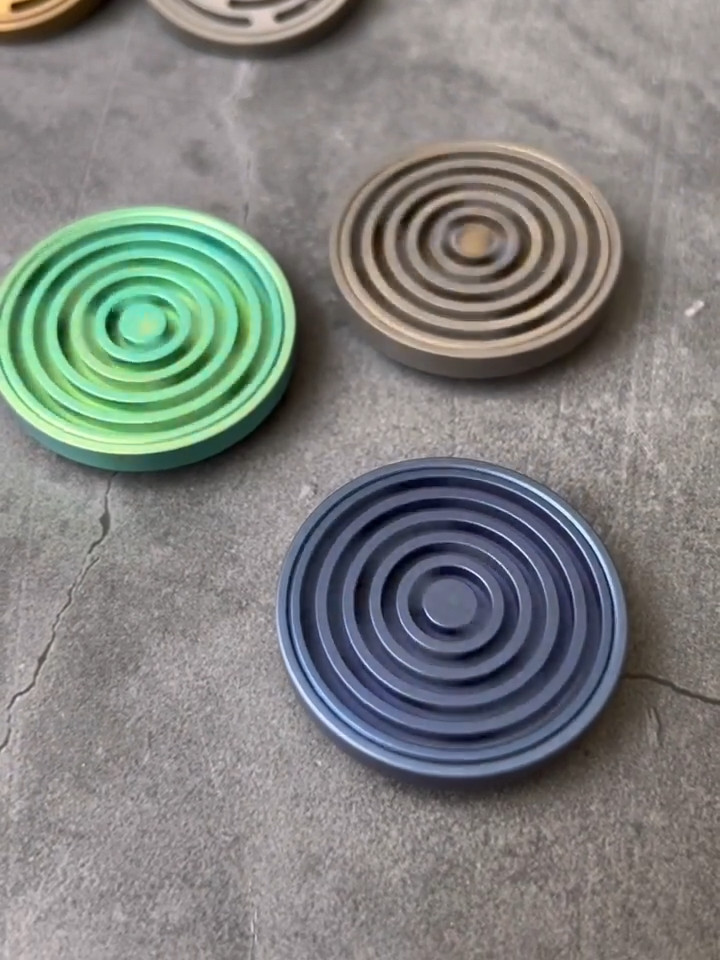 Titanium Alloy Maze Spinning Top Coin Hand Spinner Anti Stress EDC Fidget Toy