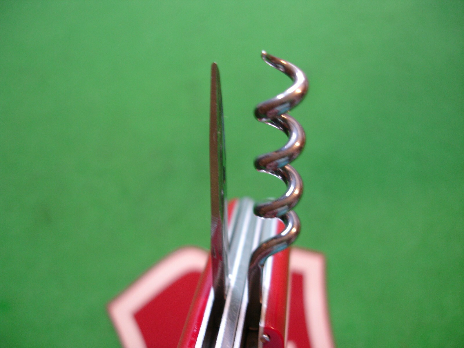 VICTORINOX 91mm RED CAMPER 13 FUNCTION ESSENTIAL OUTDOOR SWISS ARMY POCKET KNIFE