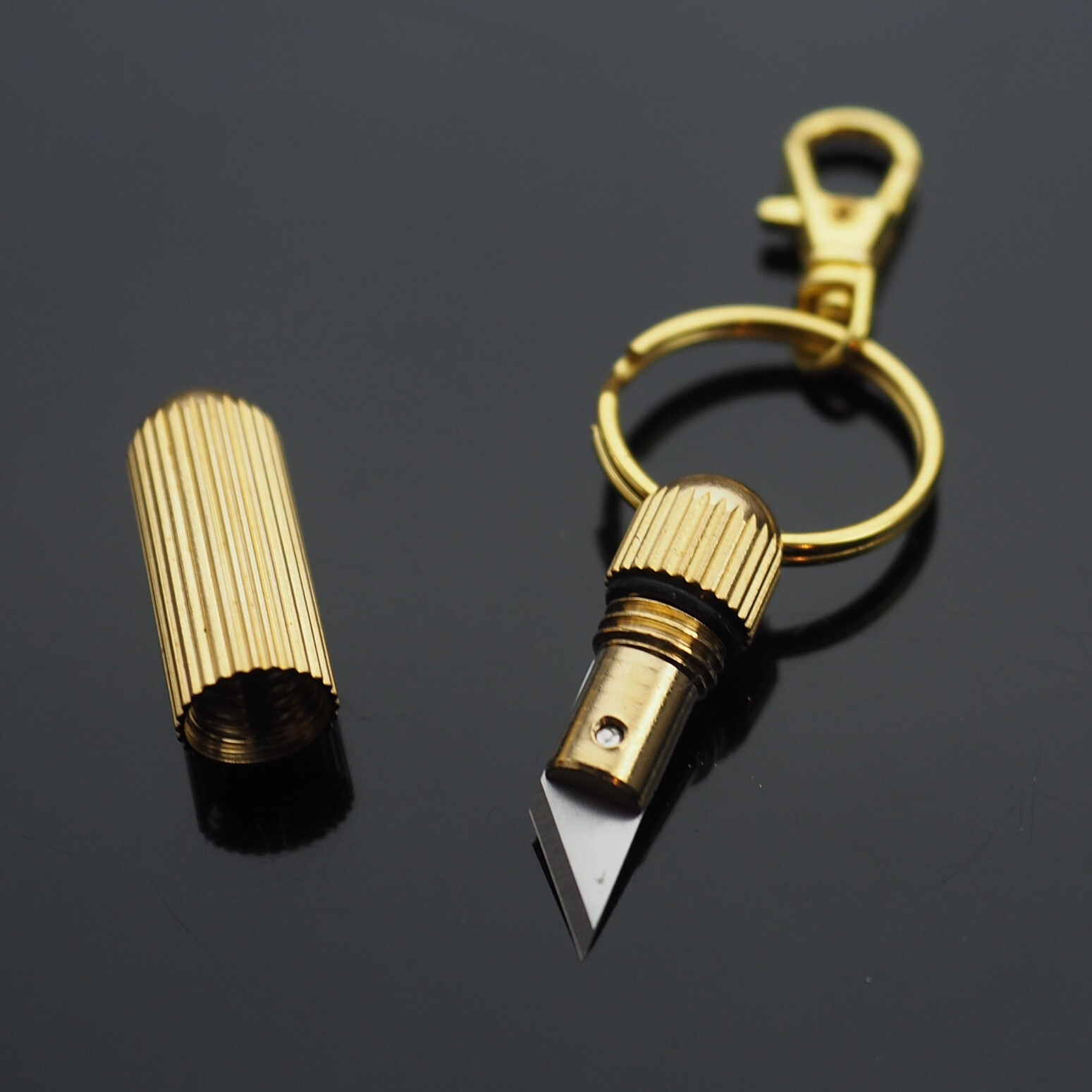 Mini Zipper Pull Brass Capsule Box Cutter Knife Pocket Keychain Key Ring Clip